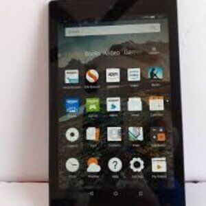 Amazon Kindle Fire HD 8 Tablet (5th Gen) 8GB, with original box, charger, Kindle